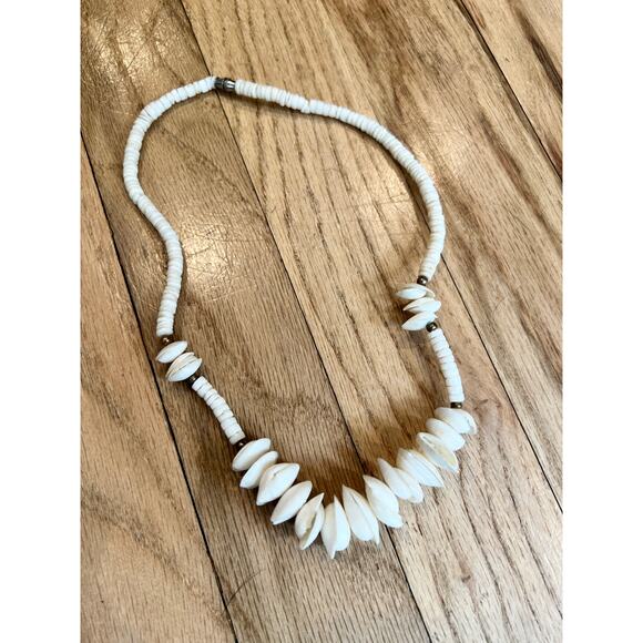 Handmade White Shell & Bead Necklace – Twist Lock Closure - Picture 1 of 6